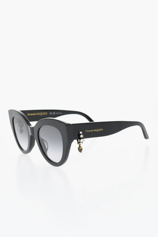 Solid Color Cat-Eye Sunglasses with Rhinestone Embellished Charm
