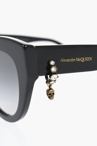 Solid Color Cat-Eye Sunglasses with Rhinestone Embellished Charm