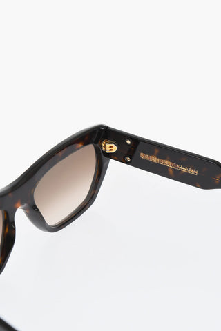 Wayfarer Tortoiseshell Sunglasses with Shaded Lenses