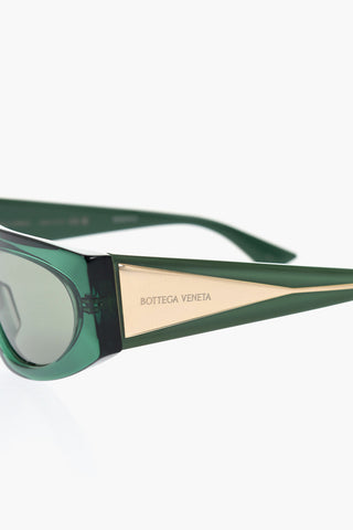 Solid Color Shield Sunglasses with Golden Details