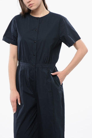 Kurzarm-Jumpsuit mit Knöpfen