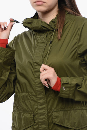 Einfarbige Windjacke CHANNEL mit Kapuze