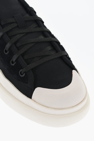 ADIDAS Solid Color Leather AJATU Low-Top Sneakers with Contrast Sole