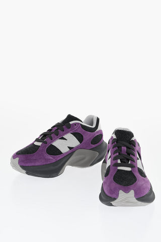 샤기 스웨이드 로우 스니커즈 WRPD 대비 로고