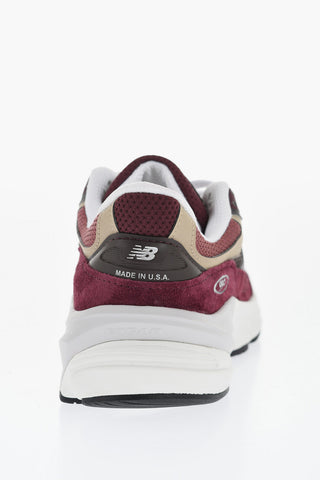 Sneakers 990 Logata con Dettagli a Contrasto