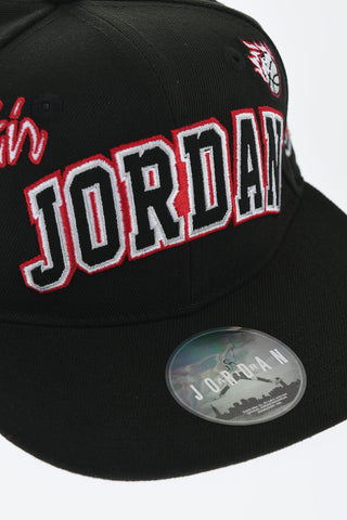 AIR JORDAN Einfarbige Baseballkappe mit Kontrast-Patches