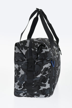 AIR JORDAN Reisetasche im Camouflage-Effekt mit abnehmbarem Schultergurt