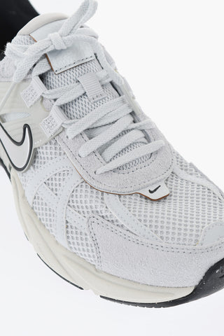 Mesh V2K RUN Low Top Sneakers with Suede Trims