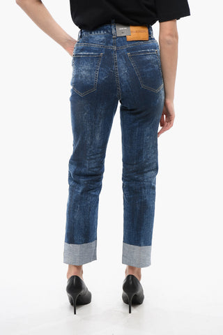 Jeans Borton Fit con Lavaggio Scuro e Risvolto 18cm