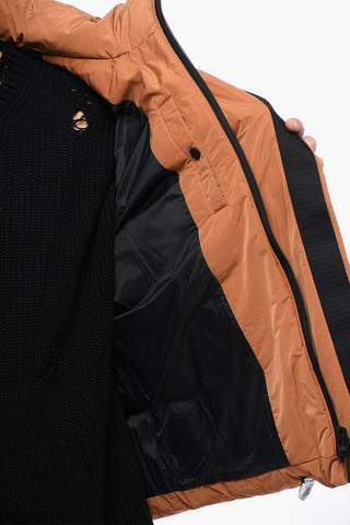 Piumino Smanicato con Velcro Logato