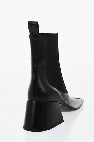 Crackle Leather Chelsea Booties 7 cm