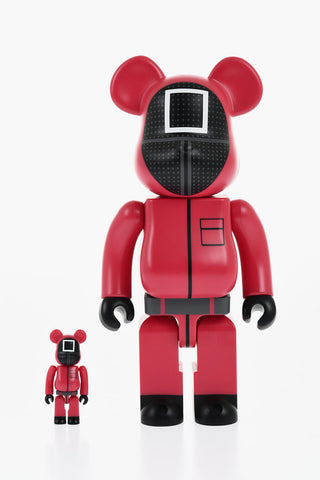 NETFLIX Squid Game Guard BE@RBRICK  100% + 400% figure