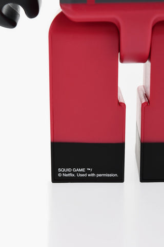 NETFLIX Squid Game Guard BE@RBRICK  100% + 400% figure
