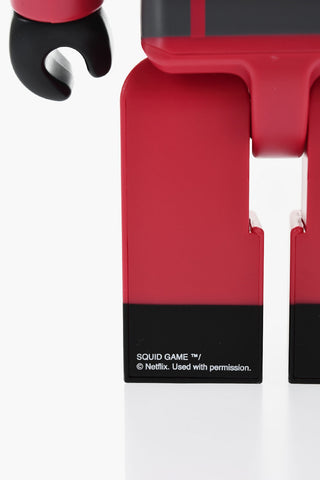 NETFLIX Squid Game Guard BE@RBRICK  Figura 100% + 400%