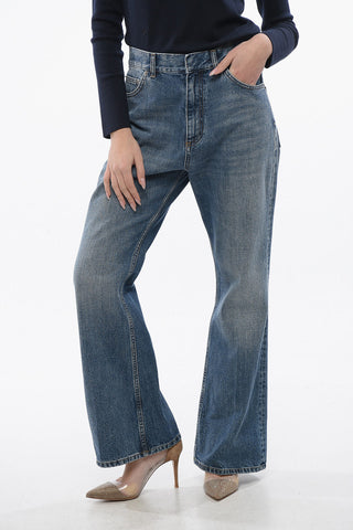 Cropped Fit Bootcut Denims with Delavè Design