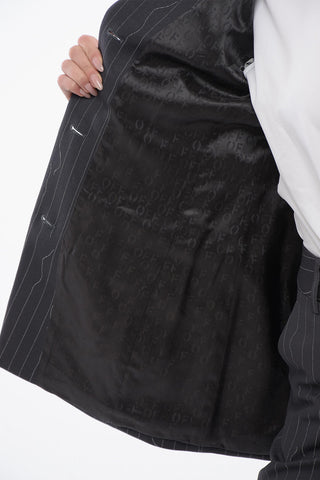 Slim-Fit Blazer aus Schurwollmix mit Nadelstreifen