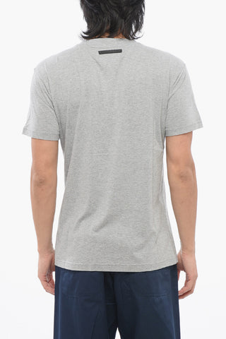 T-Shirt mit Rundhalsausschnitt LOVE mit Stickerei
