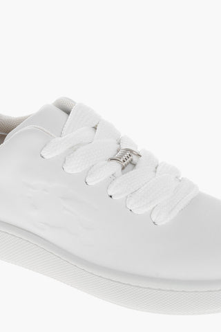 Sneakers in Pelle con Logo Goffrato