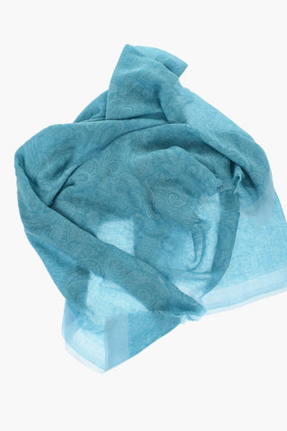 Sciarpa in Cashmere Motivo Paisley con Bordo Sfrangiato