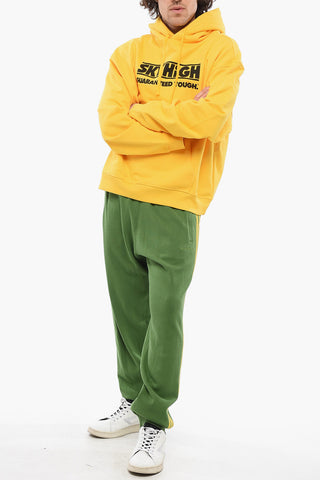 Hoodie aus angerauter Baumwolle mit Kontrastprint