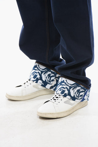 Dark-washed Wide-leg Denims