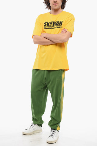 Solid Color Crew-neck T-Shirt with Contrasting Print