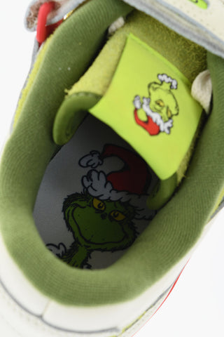 THE GRINCH Edition Contrasting Detailing Forum Sneakers