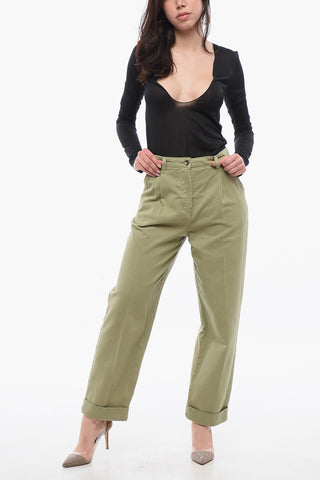 Pleated Cropped Pants