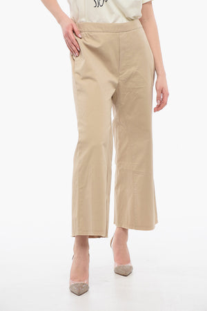 Pantalone Crop Svasato con Orlo a Taglio Vivo