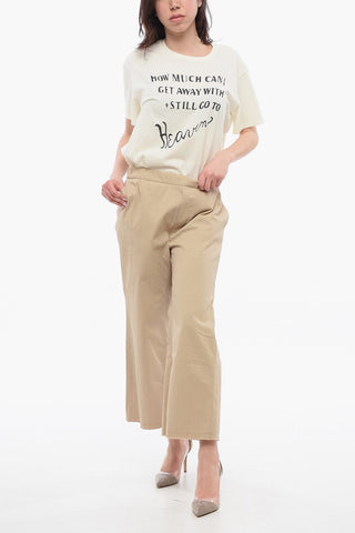 Pantalone Crop Svasato con Orlo a Taglio Vivo