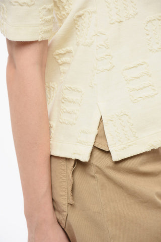 라운드넥 티셔츠 박음질 디테일