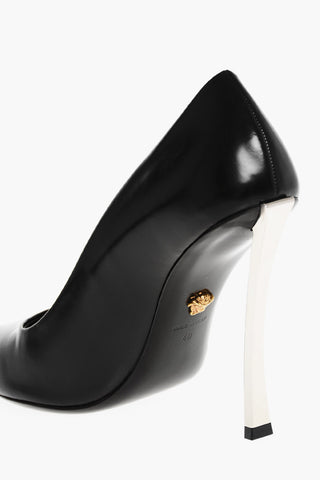 Decollete' In Pelle con Tacco Geometrico e Punta Point 12cm
