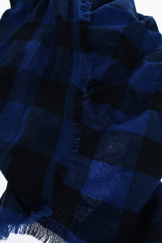 Checked Scarf with Fringes