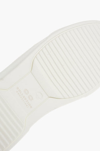 CC COLLECTION Leather Low-Top Sneakers with Suede Detail