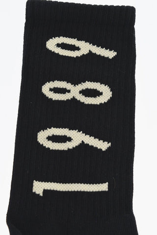 Ribbed Long Socks with Contrast Embroidery