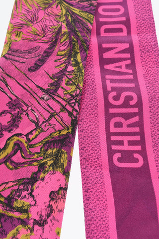 Silk Slim Fit Foulard