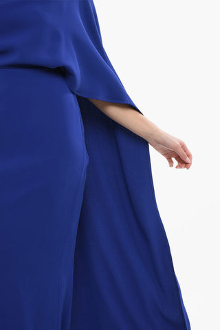 Vestito in Seta Collo a Barca con Design a Cappa