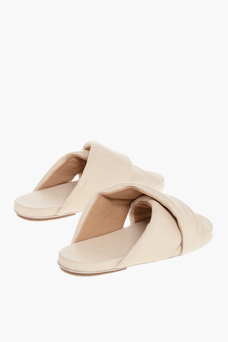 Slides In Pelle Criss-Cross