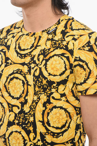 UNDERWEAR Baroque Motif Crew-neck T-Shirt