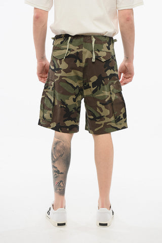 Cargo shorts with camouflage print