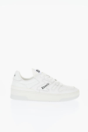 Solid Color Leather Low Top Sneakers with Contrasting Logo
