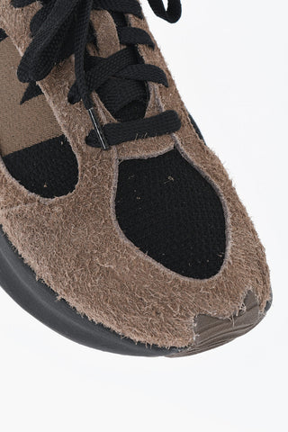Two-Tone WRPD Runner Low Top Sneakers