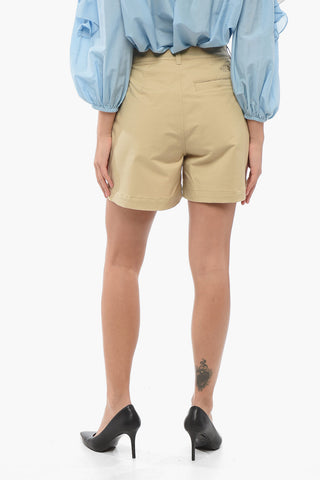 Shorts in Tessuto Tecnico a 1 Pince