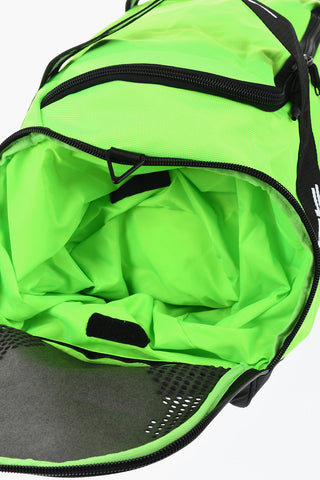 AIR JORDAN Zweifarbige Sporttasche mit besticktem Logo