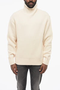 Rollkragenpullover aus Wolle