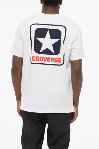 Standard-Fit Rundhals-T-Shirt mit Maxi-Print auf dem Rücken