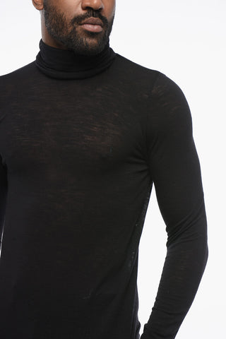 Maglia a Collo Alto in Lana Stretch Extrafine