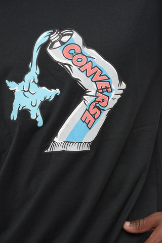 T-Shirt mit Rundhalsausschnitt Standard-Fit mit Frontprint