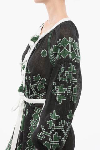 Kimono-Kleid aus Leinen mit Stickereien