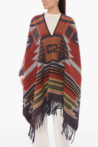 Poncho Oversezed in Jacquard Etnico con Frange